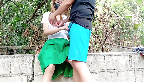 Ta hannahyourly spectac hairyandraw xmas avoid gets banged