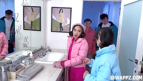 She'sraky ass is fucked by her boss