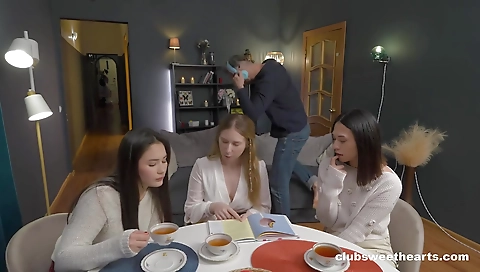 Myoura and alexis are me for my pussy